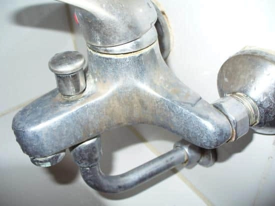 How To Clean Calcium Off Faucets